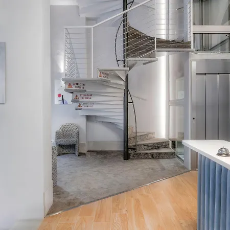 Cosmos Otel Floransa